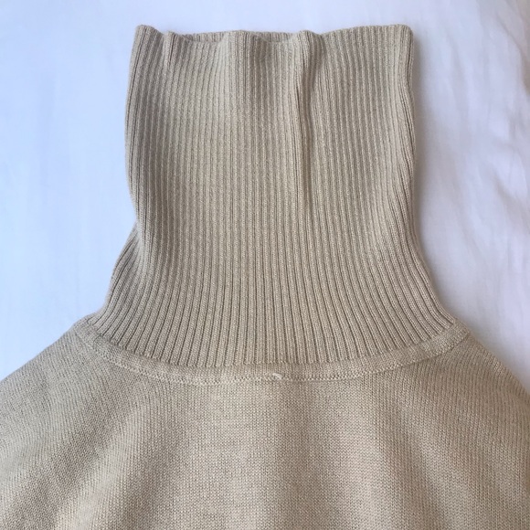 Turtle neck sweater - Picture 2 of 5